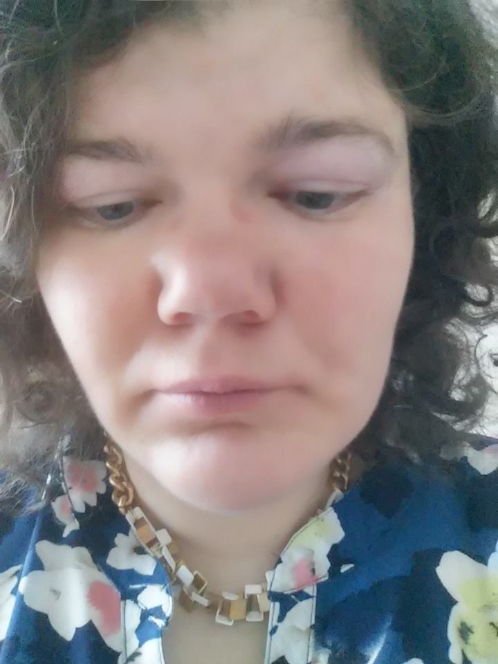 Mergina ieško vaikino